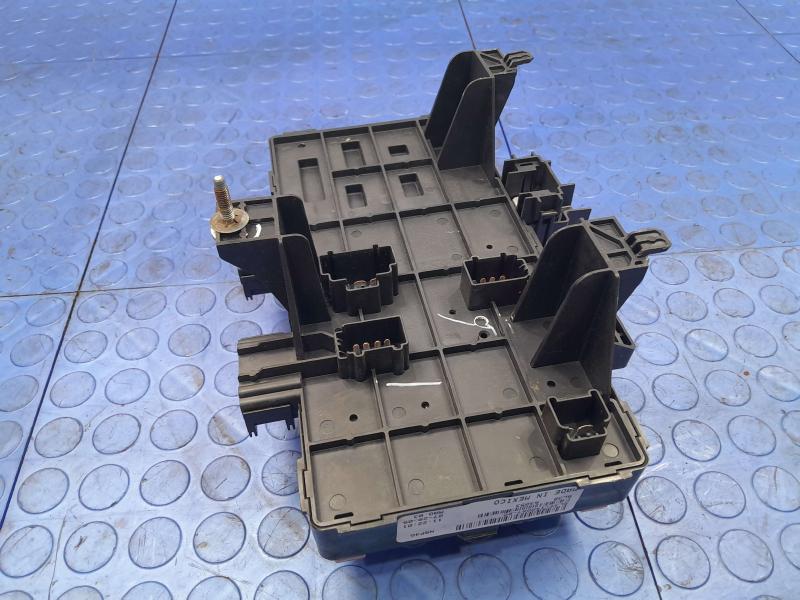 2005 Ford F-150 Cabin Fuse Box