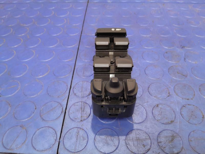 2017-2019 Jaguar XE Master Window Switch Assembly Genuine OEM T2H3234