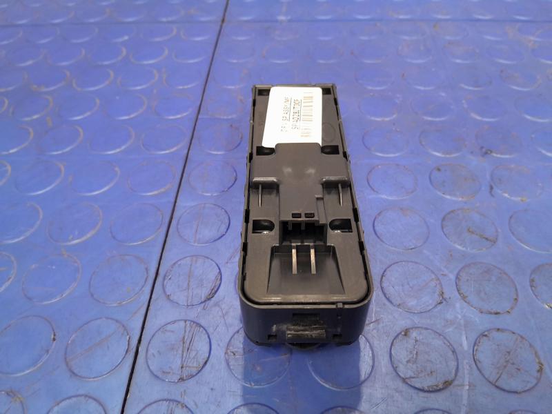 2017-2019 Jaguar XE Master Window Switch Assembly Genuine OEM T2H3234