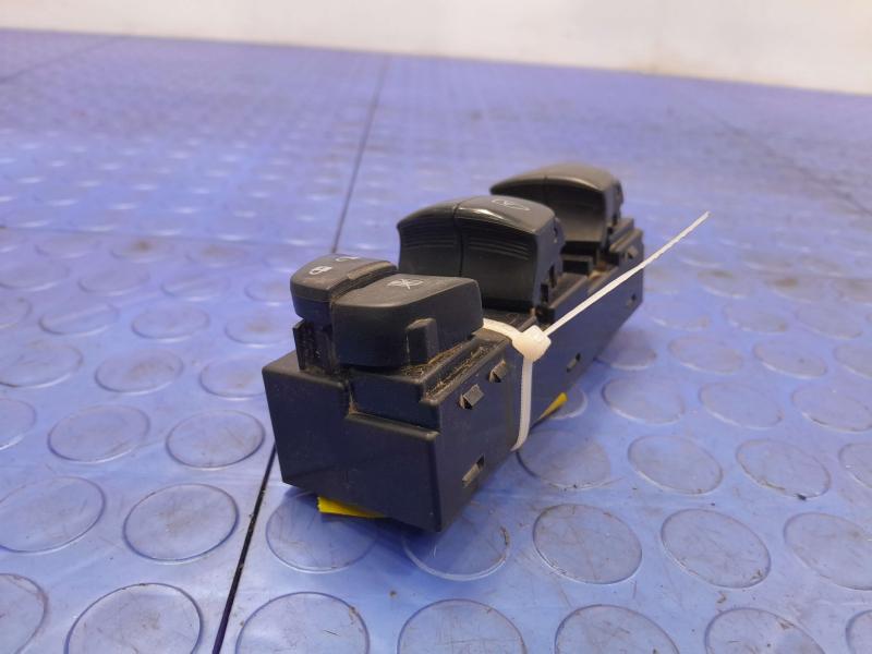 2018-2024 Nissan Kicks Master Window Switch Assembly Genuine OEM 254015RL0A