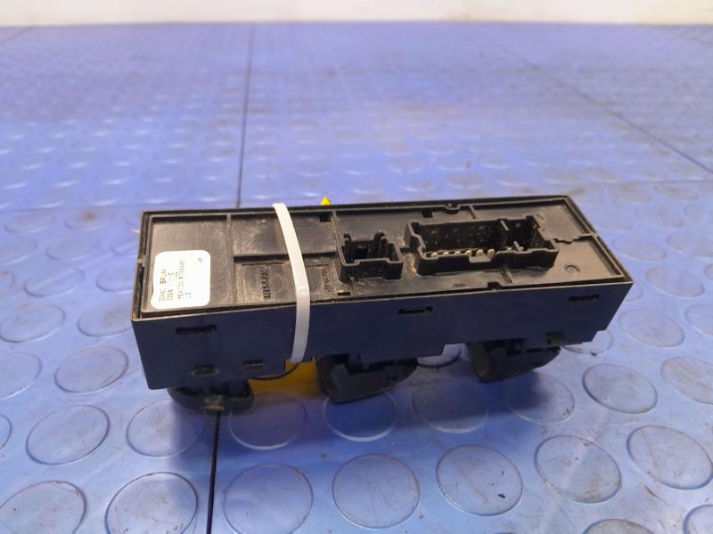 2018-2024 Nissan Kicks Master Window Switch Assembly Genuine OEM 254015RL0A