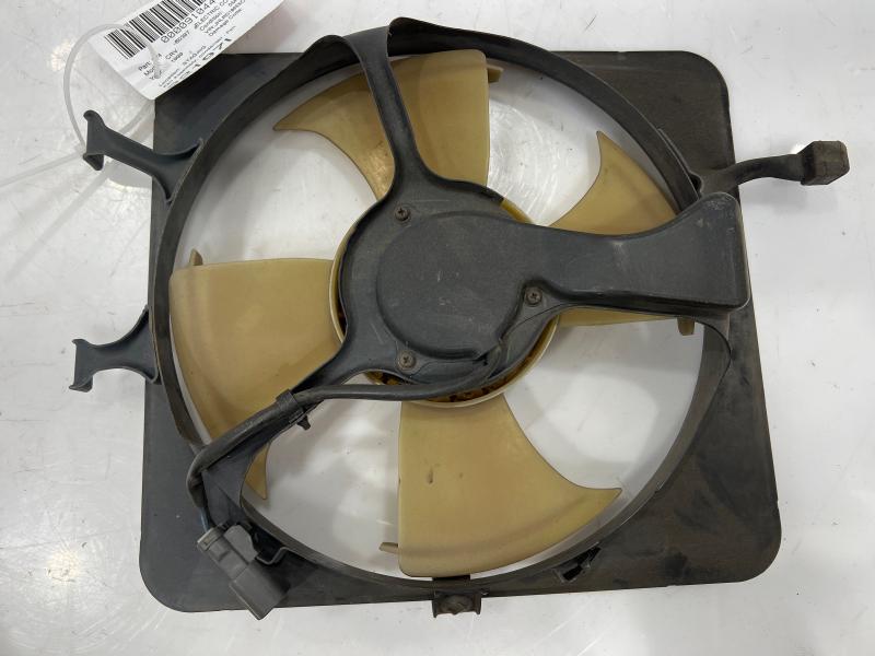 1999 - 2001 Honda CR-V AC Condenser Cooling Fan Assembly OEM 38616PAAA01