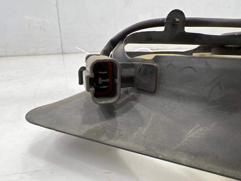 1999 - 2001 Honda CR-V AC Condenser Cooling Fan Assembly OEM 38616PAAA01