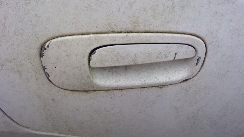 2006 - 2010 Dodge Charger Rear Door Handle RH Passenger Side White OEM 1NS92FDTAA