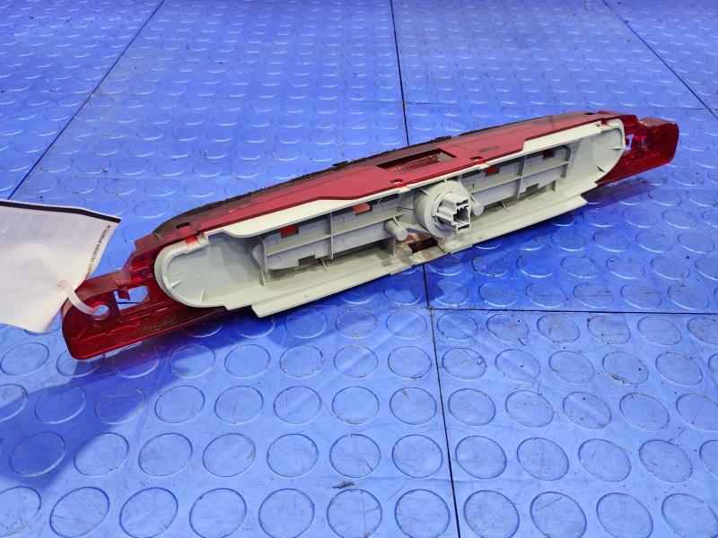 2010 Mazda Mazda3 3Rd Brake Light Avoidance Lamp