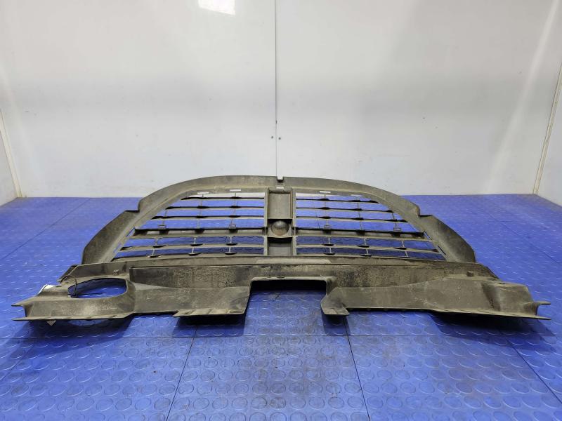 2007 Dodge Grand Caravan Grille