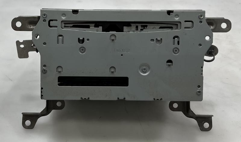 2011 Nissan Armada Audio & Visual Equip.(Radio)