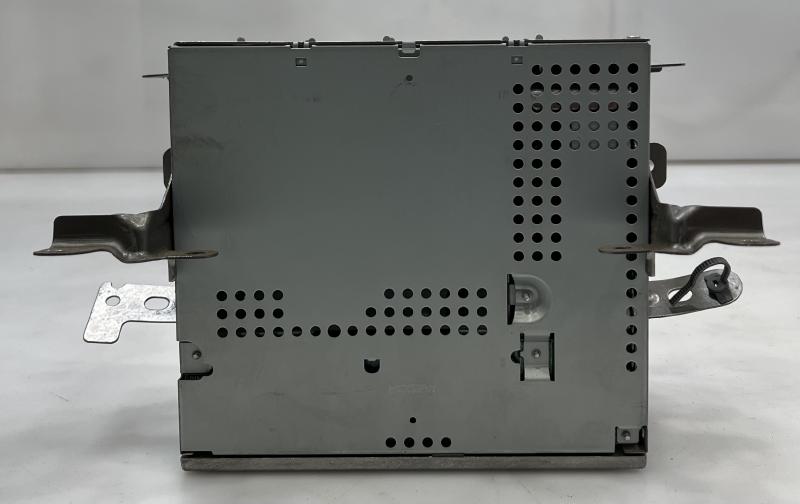 2011 Nissan Armada Audio & Visual Equip.(Radio)