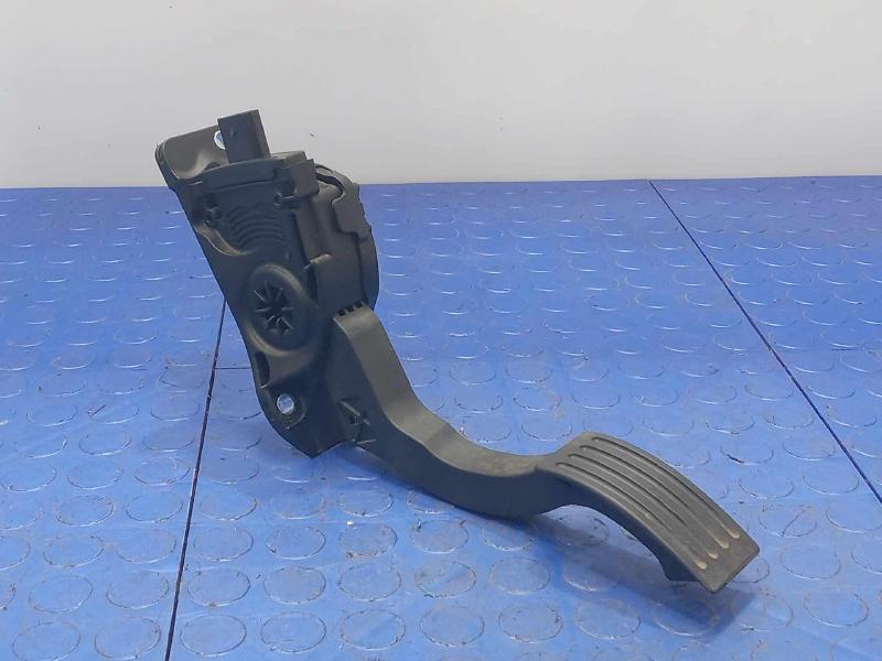 2012-2018 Ford Focus Accelerator Pedal Assembly Genuine OEM Part BV61-9F836-AB