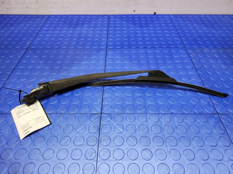 2010 Toyota Prius Wiper Arm