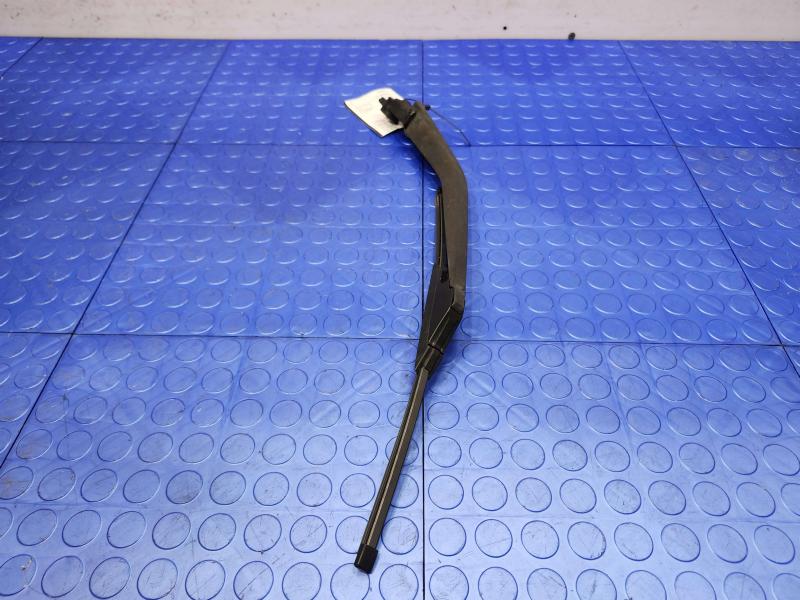 2010 Toyota Prius Wiper Arm