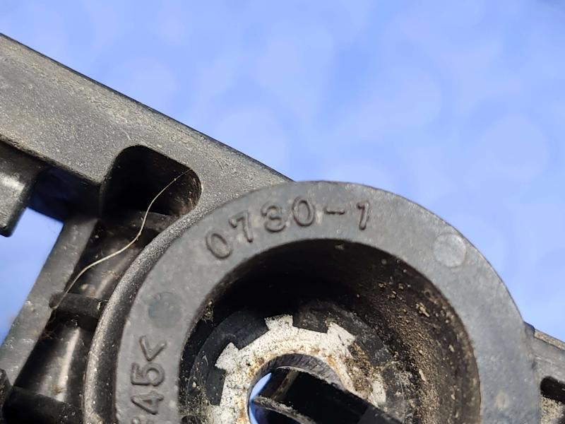 2010 Toyota Prius Wiper Arm