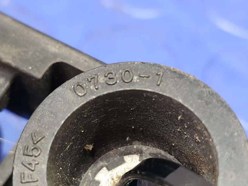 2010 Toyota Prius Wiper Arm