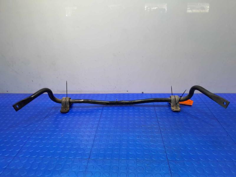 2017-2023 Volvo S90 Front Stabilizer Bar Swaybar Genuine OEM 31406930