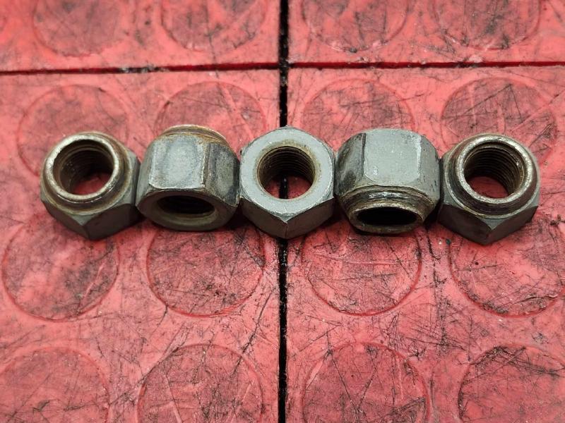 2021 Subaru Impreza Lug Nuts