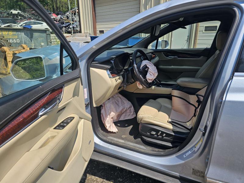 2017 Cadillac XT5 Caliper
