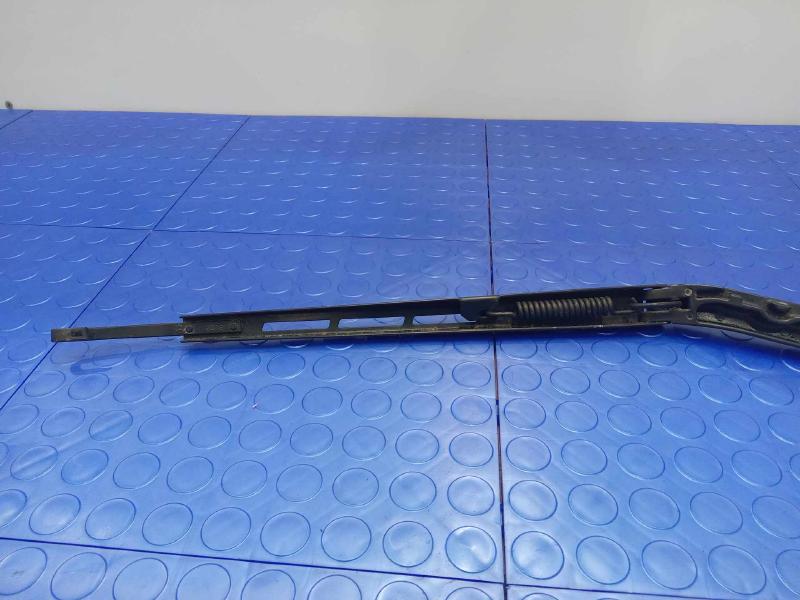 2011 Chevrolet Impala Wiper Arm