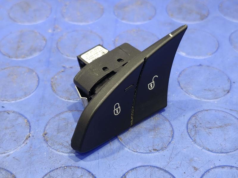 2015 Porsche Panamera Door Switch Front