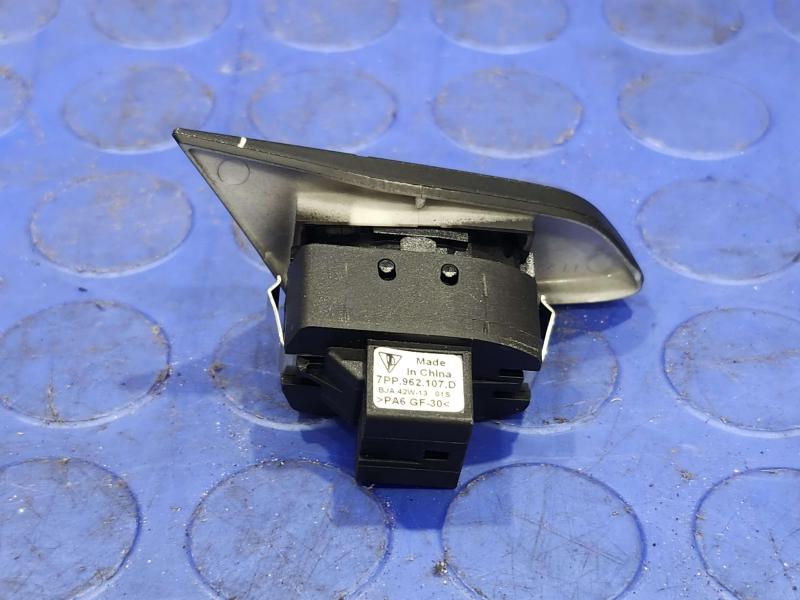 2015 Porsche Panamera Door Switch Front