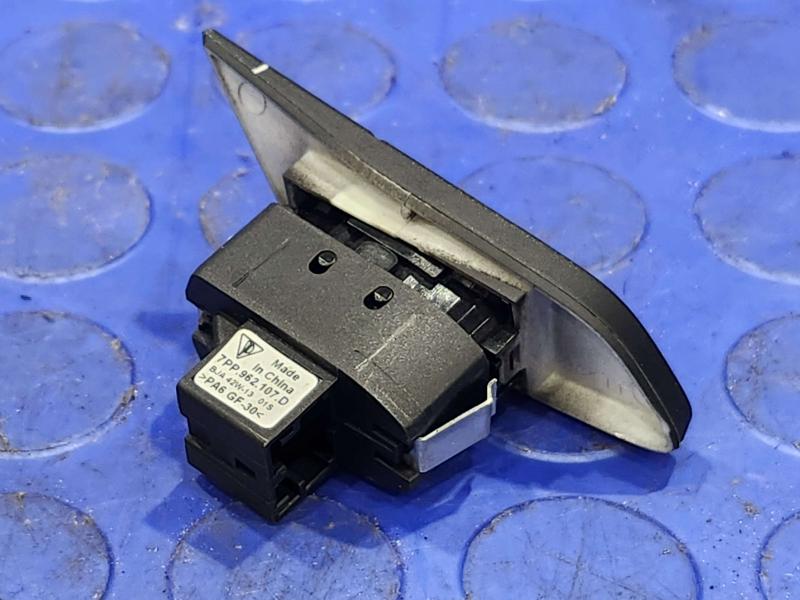 2015 Porsche Panamera Door Switch Front