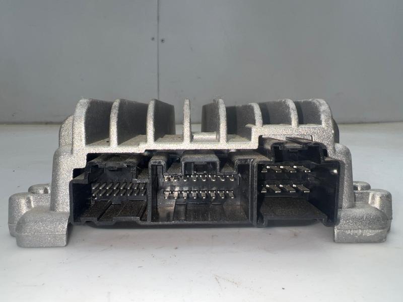 2012 - 2017 Buick Verano Radio Amplifier OEM 22848377