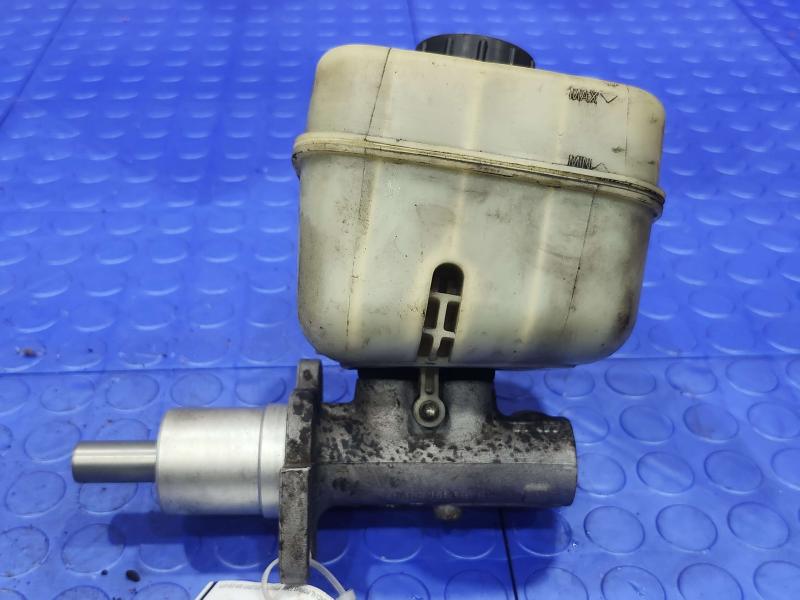 2006 Ford Mustang Master Cylinder