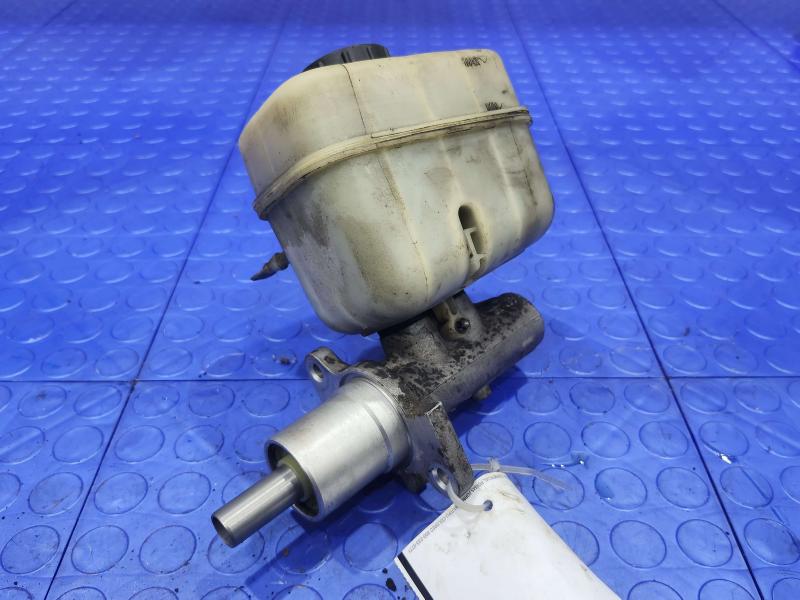 2006 Ford Mustang Master Cylinder