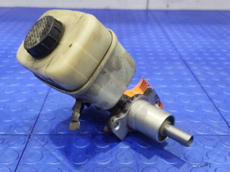 2006 Ford Mustang Master Cylinder