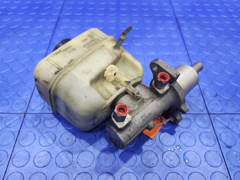 2006 Ford Mustang Master Cylinder