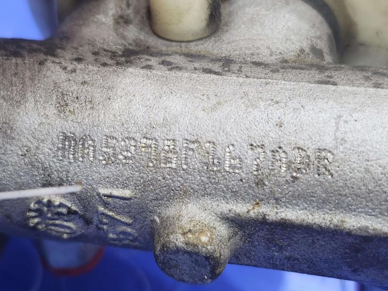 2006 Ford Mustang Master Cylinder