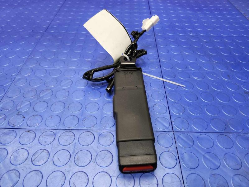 2022 Mitsubishi Eclipse Cross Front Seat Belt