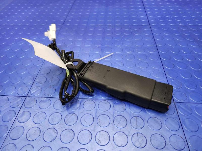 2022 Mitsubishi Eclipse Cross Front Seat Belt