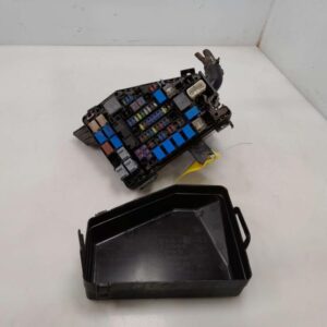 2016 SUBARU LEGACY FUSE BOX ENGINE - 301858