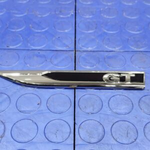 2018 VOLKSWAGEN PASSAT FENDER MOULDING - 371859