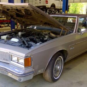 1984 OLDSMOBILE NINETY_EIGHT FENDER - 251229