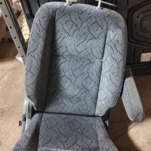 2004 CHEVROLET TRACKER SEAT FRONT - 219963