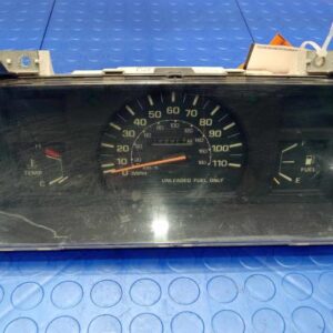 1985 TOYOTA TOYOTA_PICKUP SPEEDOMETER HEAD/CLUSTER - 225820