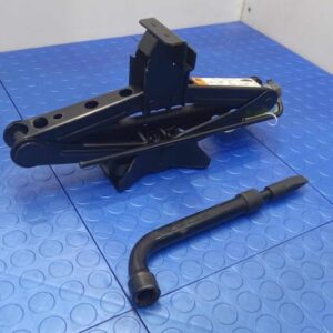 2013 FORD ESCAPE JACK - 334650