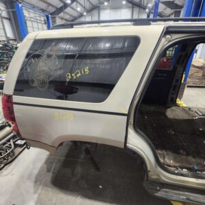 2010 CHEVROLET TAHOE QUARTER PANEL ASSEMBLY - 371162