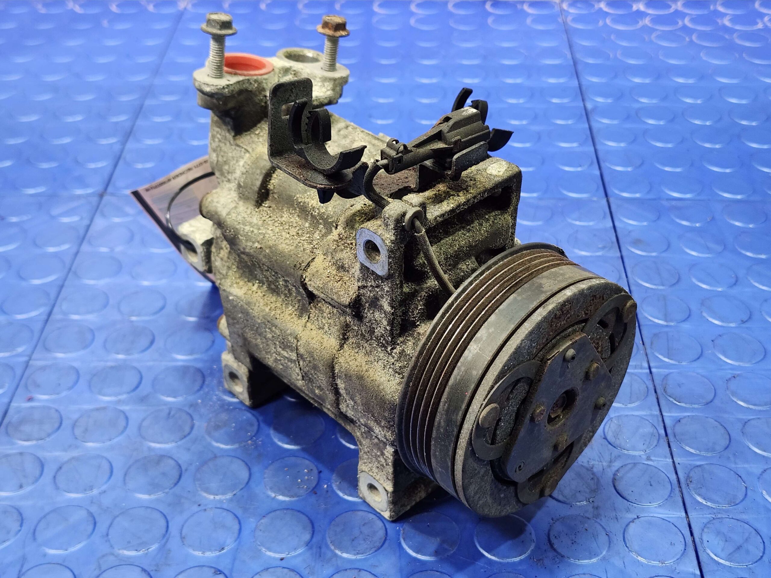 2010 SUBARU FORESTER AC COMPRESSOR – 372898