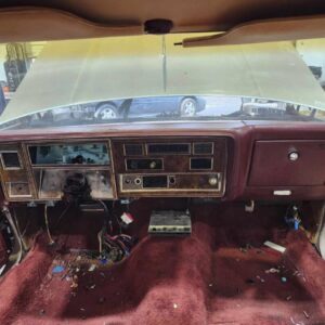 1984 OLDSMOBILE NINETY_EIGHT DASH PANEL - 251197
