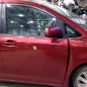 2011 TOYOTA SIENNA DOOR ASSEMBLY FRONT - 275535