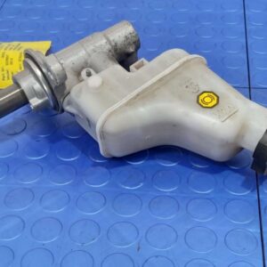 2012 KIA SORENTO BRAKE MASTER CYLINDER - 300293