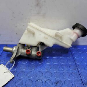 2018 KIA RIO_5 BRAKE MASTER CYLINDER - 341059