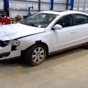 2006 VOLKSWAGEN PASSAT DOOR ASSEMBLY FRONT - 247520
